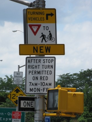 New sign on Atlantic Ave./BQE on-ramp